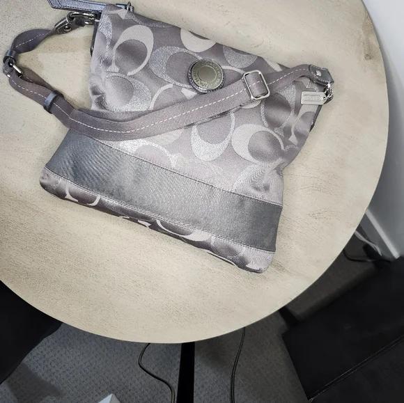 Coach F20430